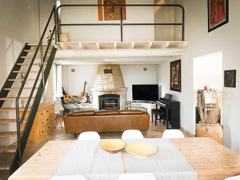Belle maison provençale au pied du Mont Ventoux Caromb Extérieur photo