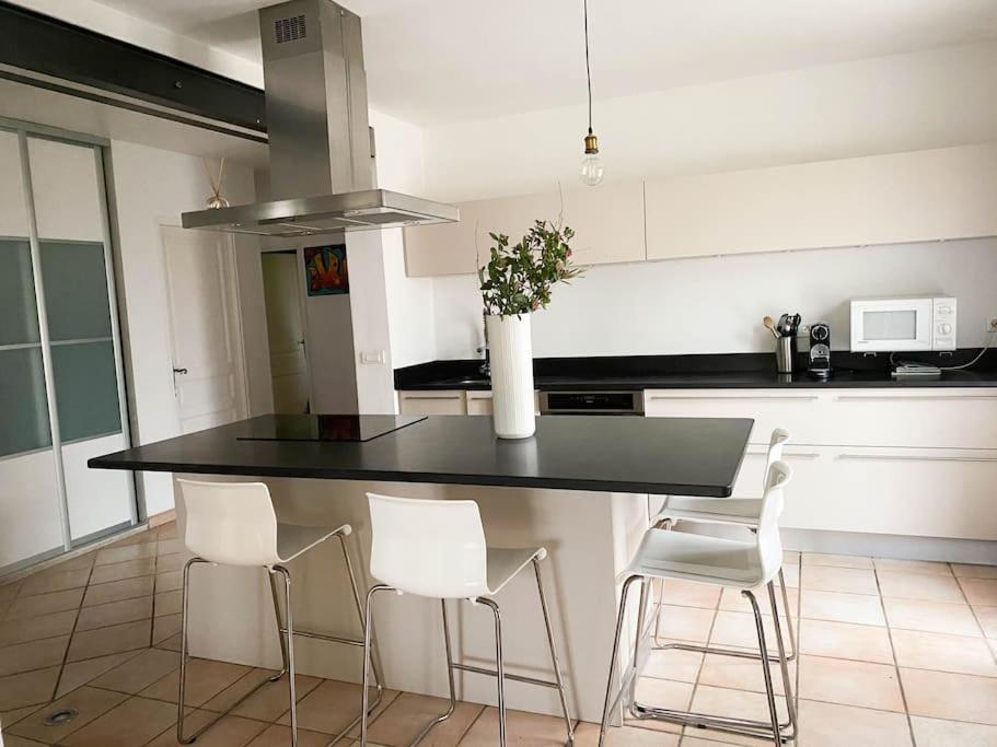 Belle maison provençale au pied du Mont Ventoux Caromb Extérieur photo